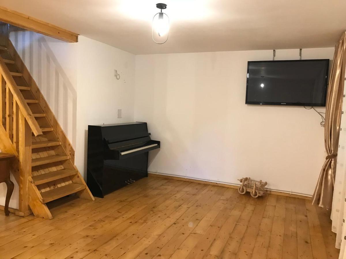 Apartamento Casutele Doftanei Teşila Exterior foto