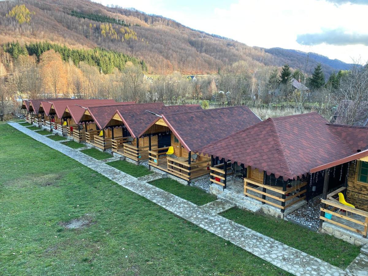 Apartamento Casutele Doftanei Teşila Exterior foto