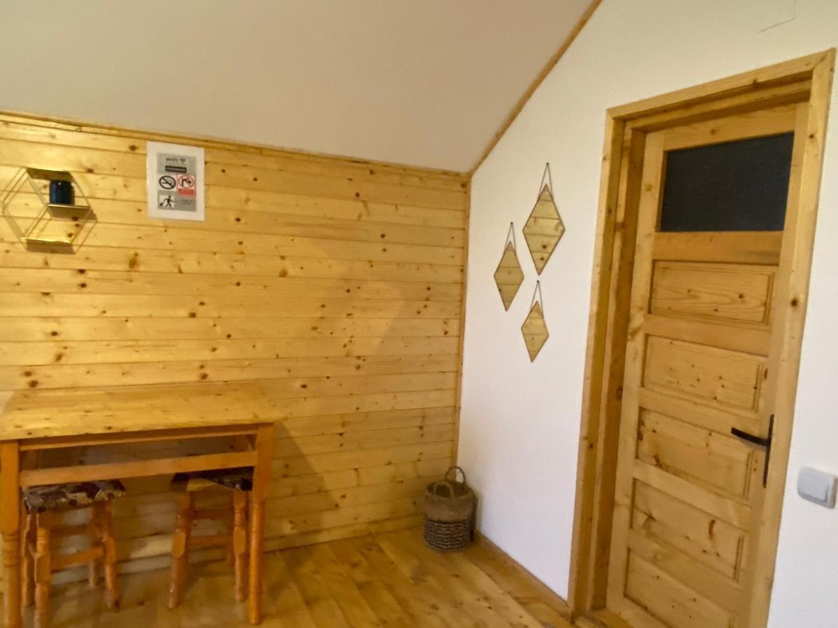 Apartamento Casutele Doftanei Teşila Exterior foto