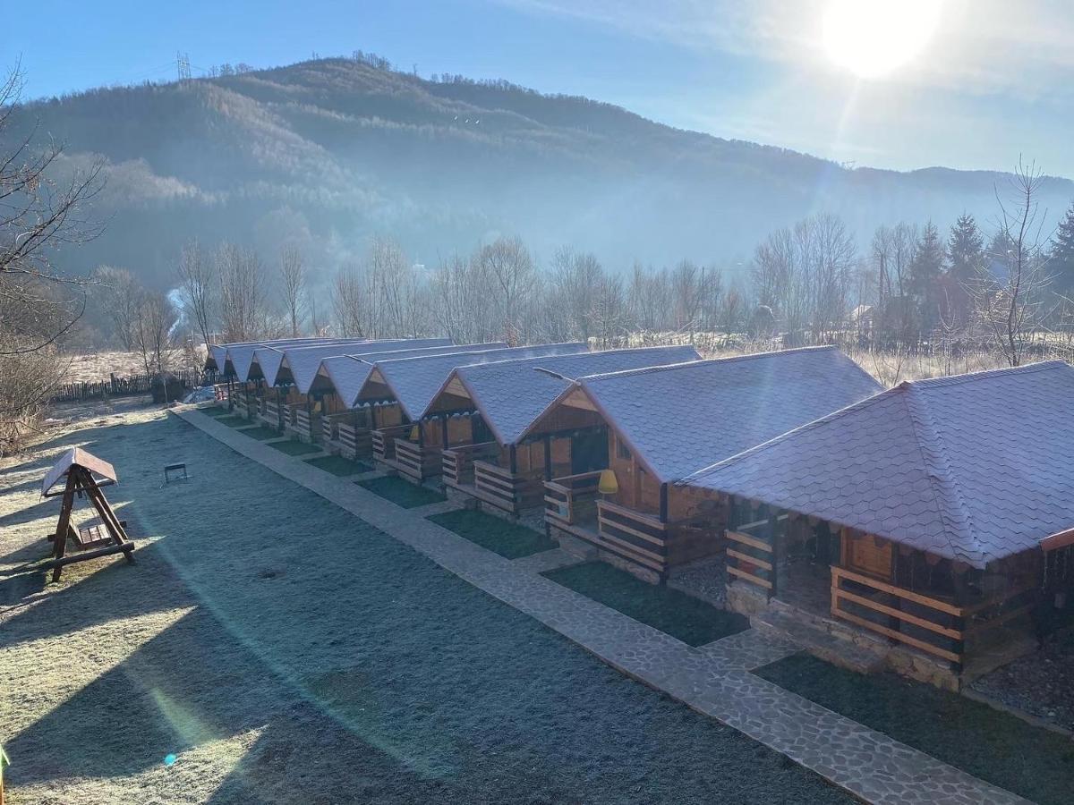 Apartamento Casutele Doftanei Teşila Exterior foto